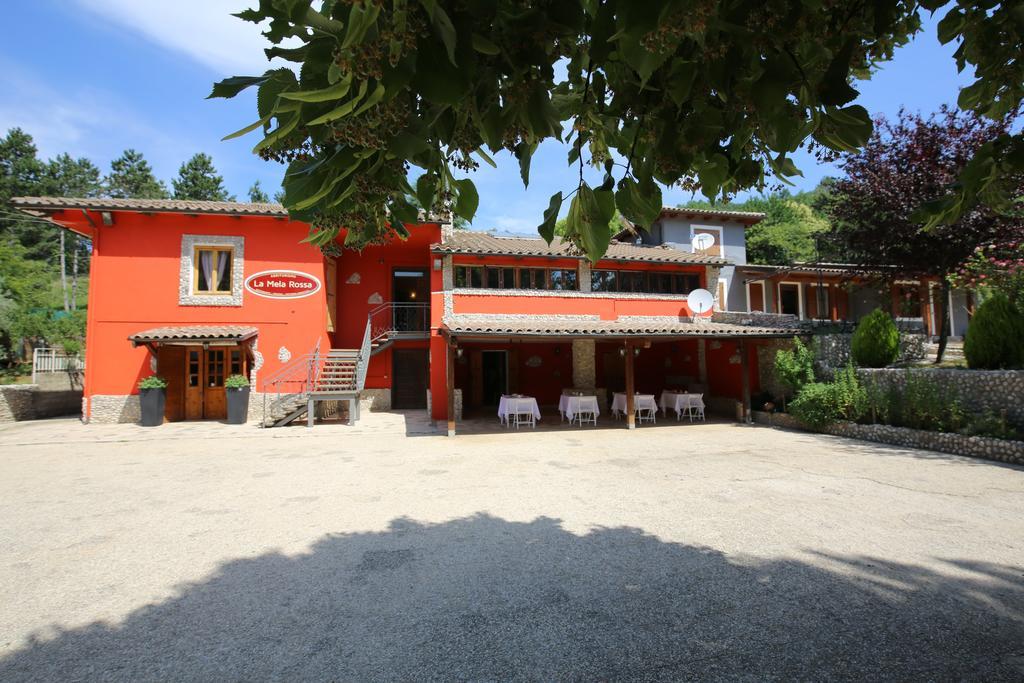 Vila La Mela Rossa Terni Exteriér fotografie